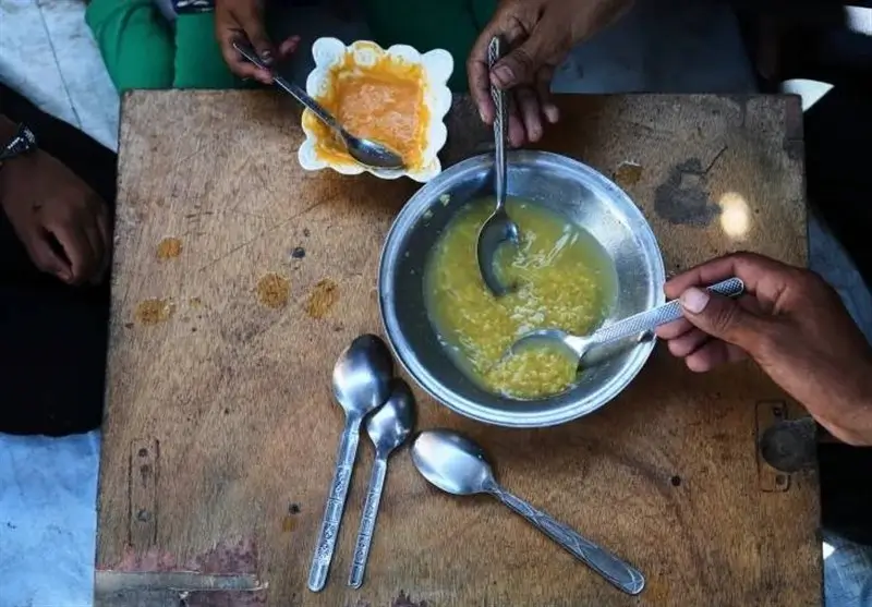 زخم گرسنگی بر پیکر غزه